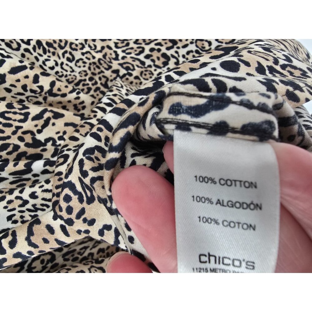 Chico’s Size 4 Womens Top Non Iron Animal Print Button Up Shirt - Picture 5 of 5